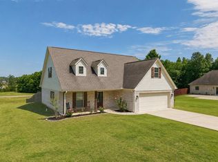152 Greenhill Dr, Guntown, MS 38849