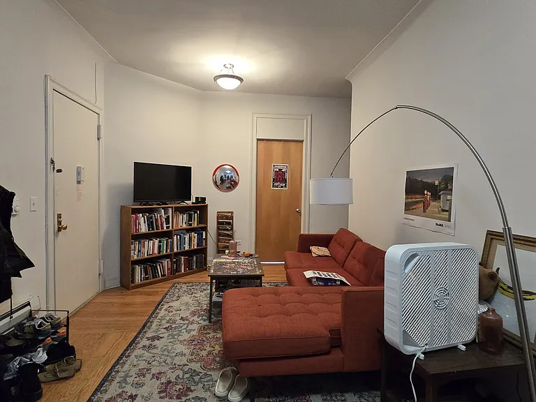 515 W 113th St #5P — Photo 5