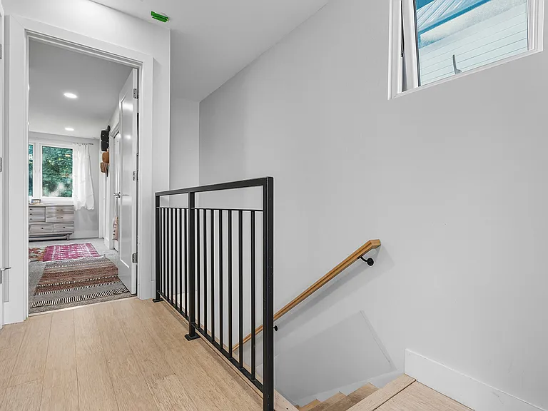 5454 Black St — Photo 14