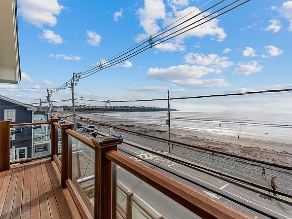 3rd image of 125 Long Beach Ave