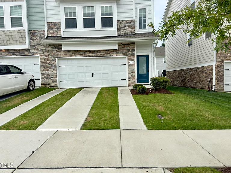 6910 Point Bar Pl — Photo 2