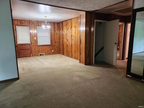 5th image of 11220 Darmstadt Rd