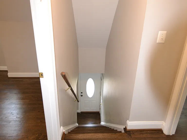 2623 Dakota St — Photo 22