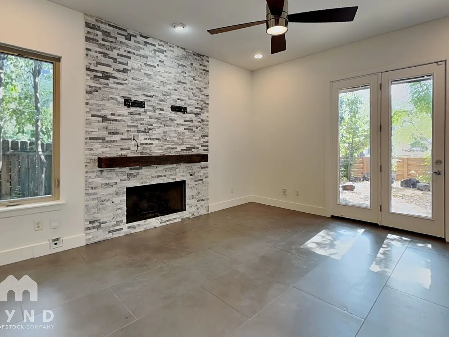 3 bed, 2.5 bath, 1850 sqft, $4,900 — Photo 4
