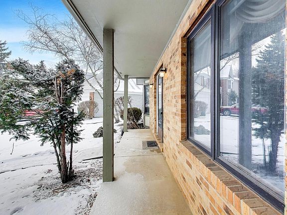 4th image of 1111 Samstag Ct