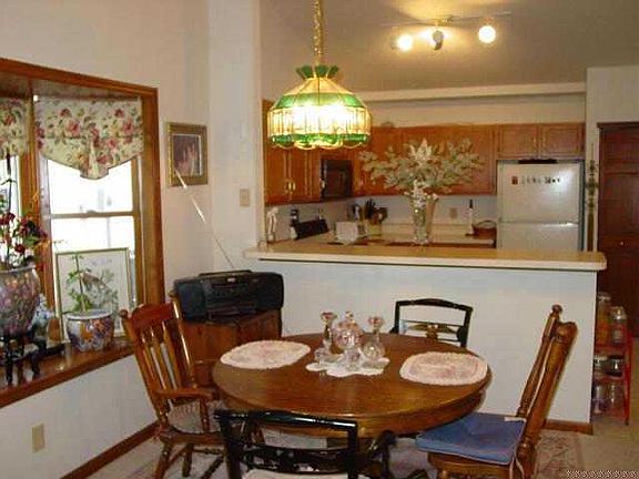 4th image of 10778 Belmont Cir