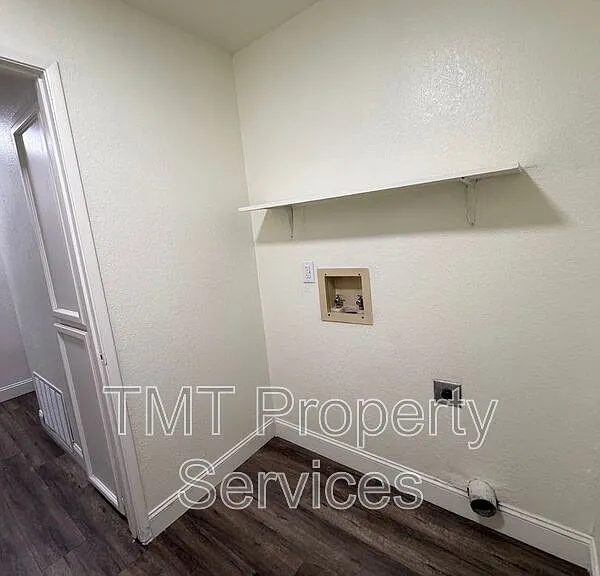8272 Kilmer Cir — Photo 10