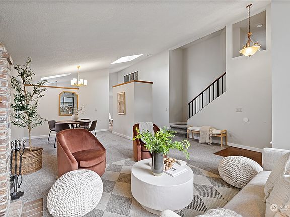 5th image of 3617 13th Avenue Ct NW