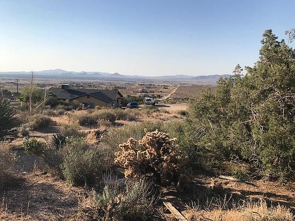 3rd image of 1 Bonita Vista St