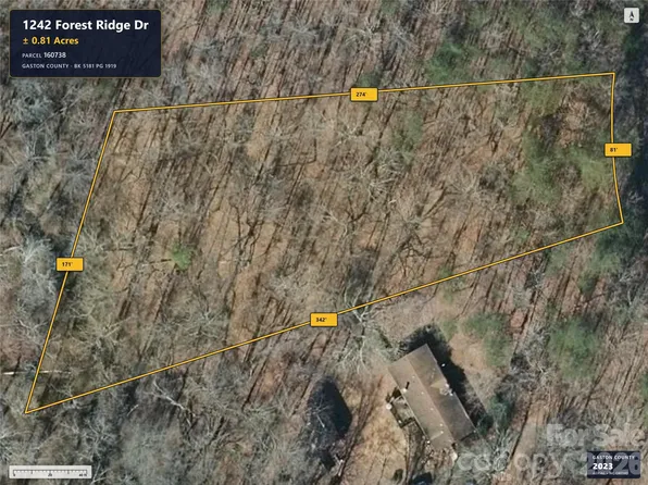 1242 Forest Ridge Dr, Bessemer City, NC 28016