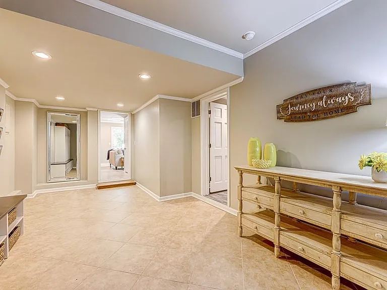1185 Lake Colony Dr — Photo 22