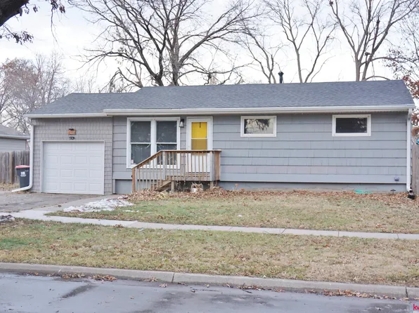 240 W Saunders Ave, Lincoln, NE 68521