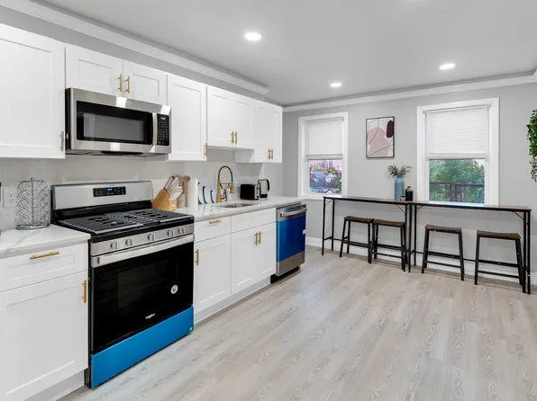 258 Clerk Street image 6 of 21