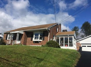 831 Lincoln Rd, Birdsboro, PA 19508
