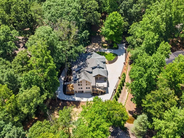 4039 Tall Pine Dr, Marietta, GA 30062