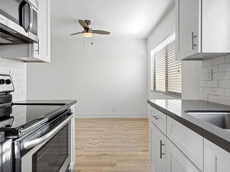 20700 Anza Ave — Photo 2