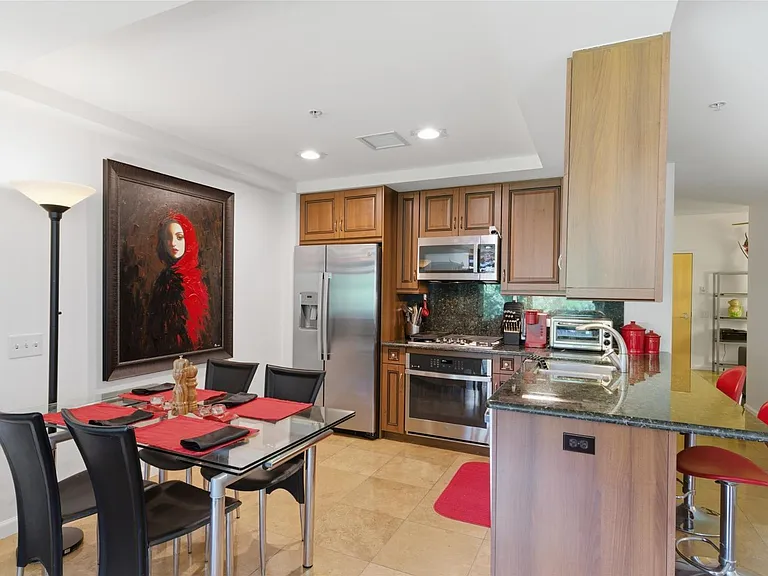 7137 E Rancho Vista Dr #2009 — Photo 3