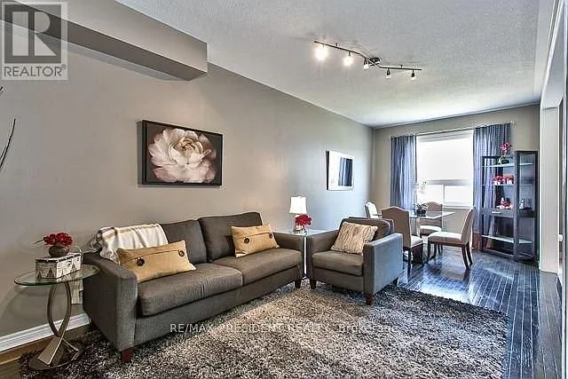 2361 Baronwood Dr — Photo 4