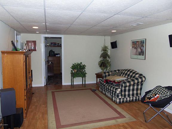 4th image of 23142 E Ave N