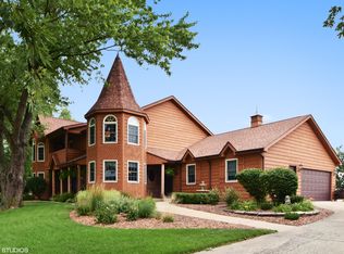 17747 S Robert Emmett Dr, Homer Glen, IL 60491