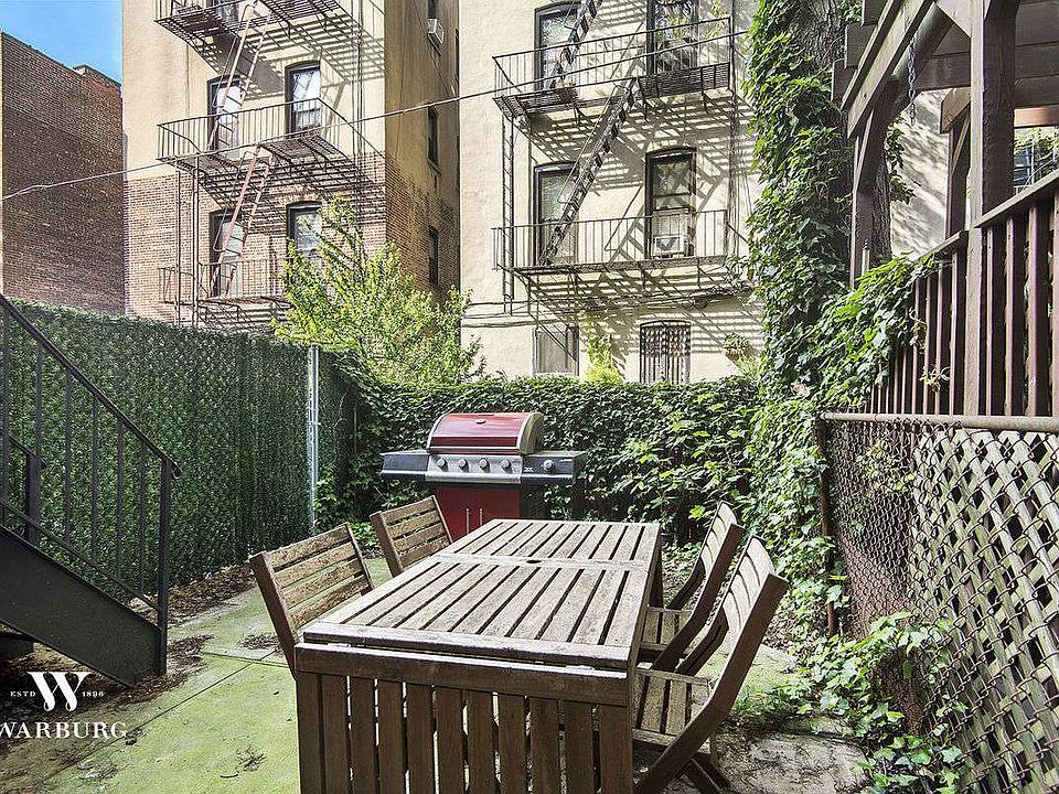 1st image of 717 Carroll St APT 1R