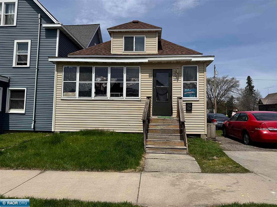 1st image of 205 5th St S