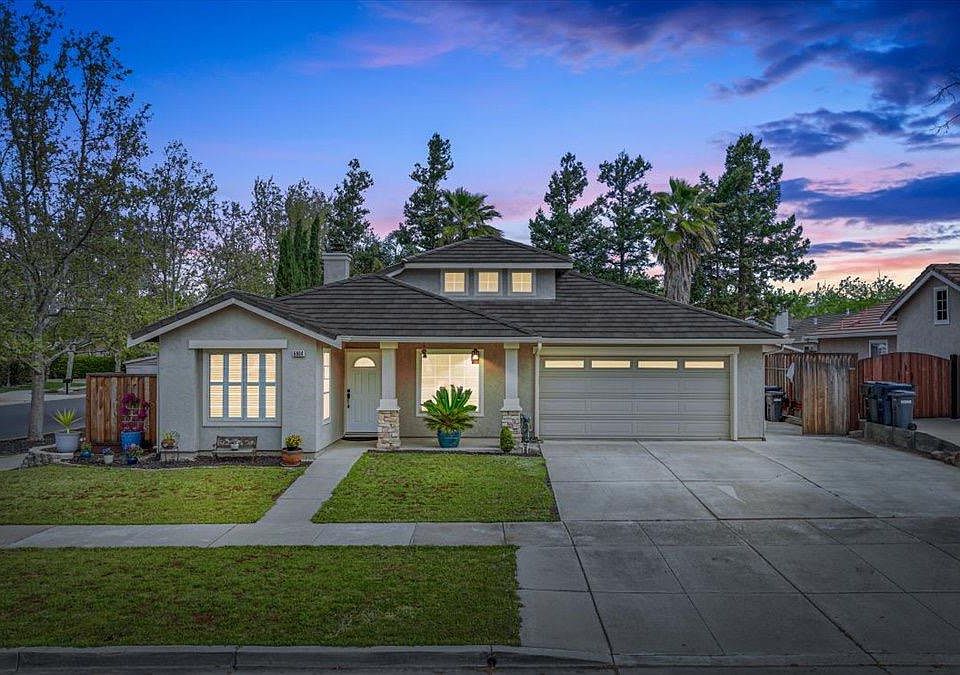 1st image of 6904 Deerwood Ct