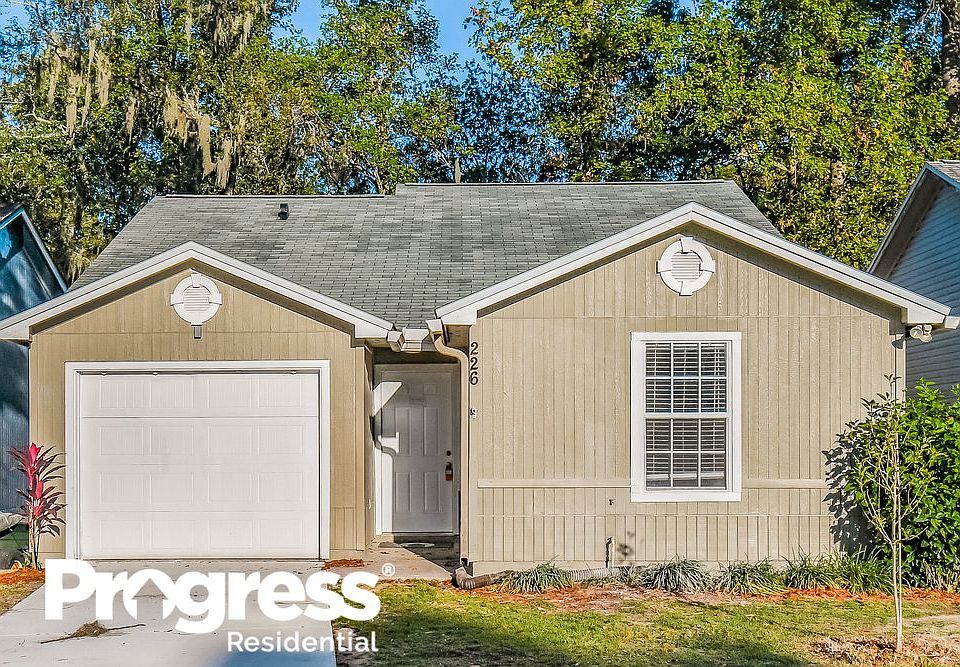 1st image of 226 W Aquarius Cir