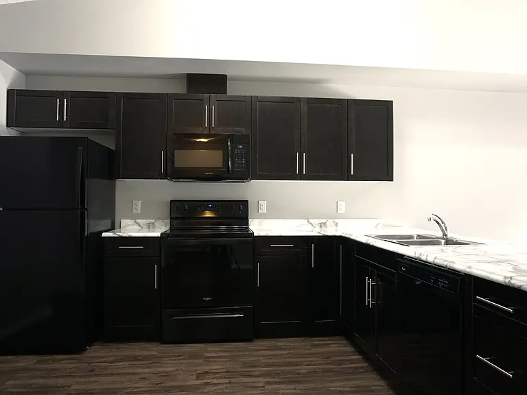220 Spruce Ridge Rd — Photo 10