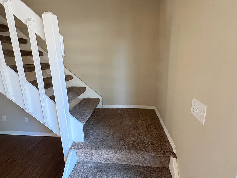 1546 S Ouray Cir #B — Photo 16