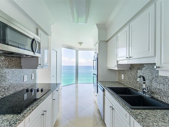 5th image of 4775 Collins Ave APT 3901