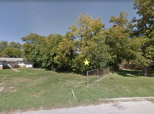 1025 Oasis St, New Braunfels, TX 78130