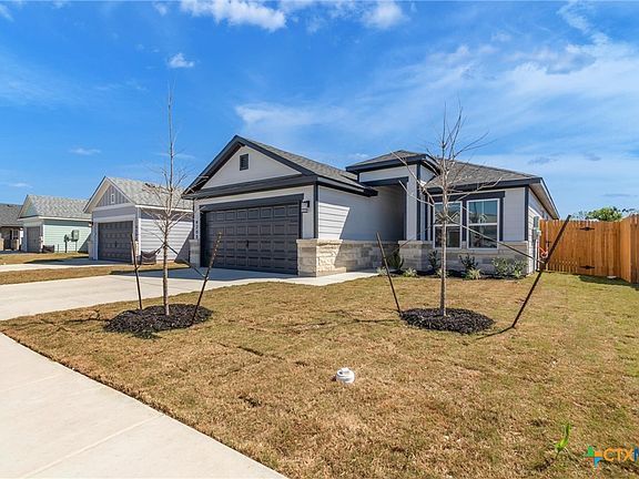 3rd image of 4200 Lugard Dr