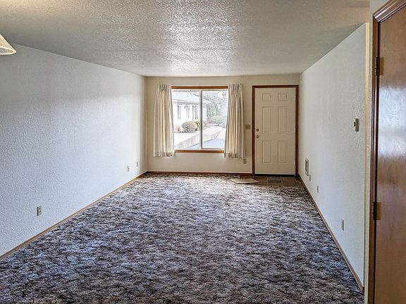 5th image of 159-197 Pembrook St SE #179