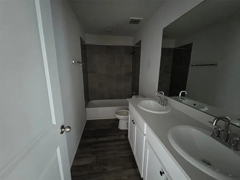 3034 Mill Run Bnd — Photo 31