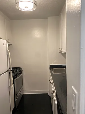 Rented by Corcoran | media 12