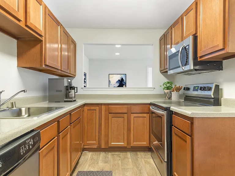 The Apartments at Canterbury — Photo 10