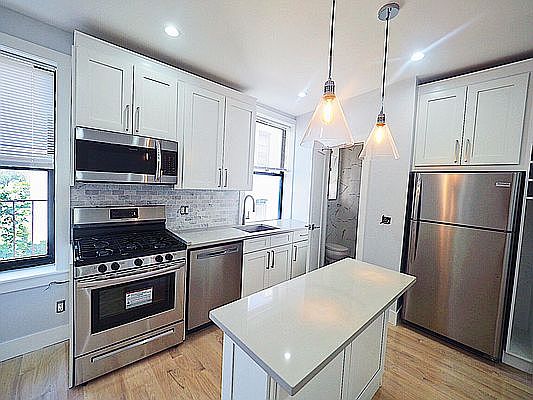 1st image of 31-12 42nd St #5N