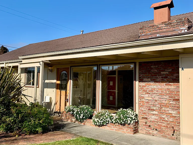 3433 Trinity St — Photo 21