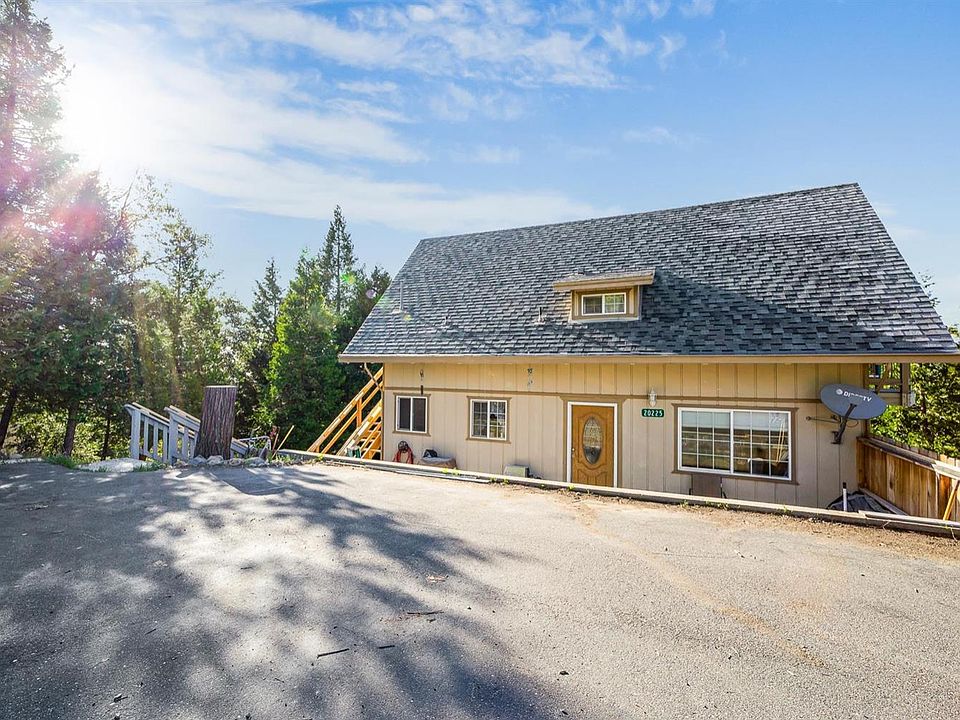 1st image of 20225 Eastview Dr