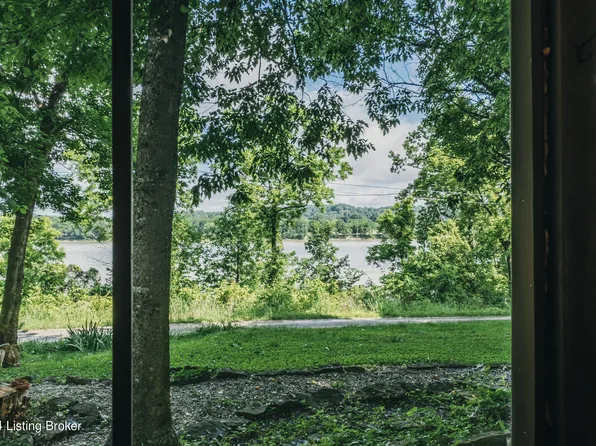 300 Ammons Stephensport Ln, Stephensport, KY 40170