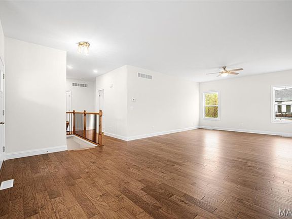 3rd image of 2436 Fiddlers Close Ct #104