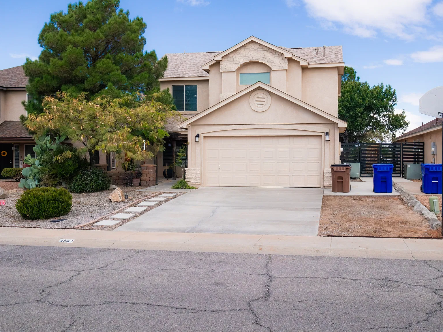 4843 Calle Bella Avenue - 1 — Photo 1