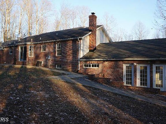 4th image of 7325 Elmore Lawson Ln