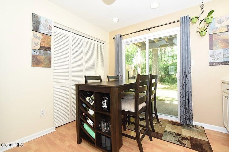 4th image of 25B Pine Lane APT 8