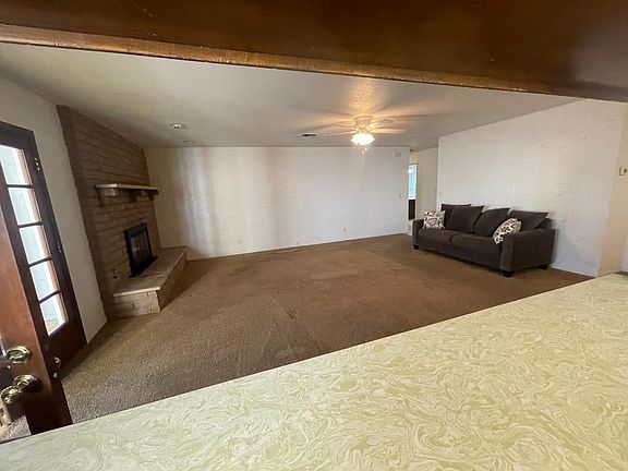 5th image of 1520 Mancha Dr