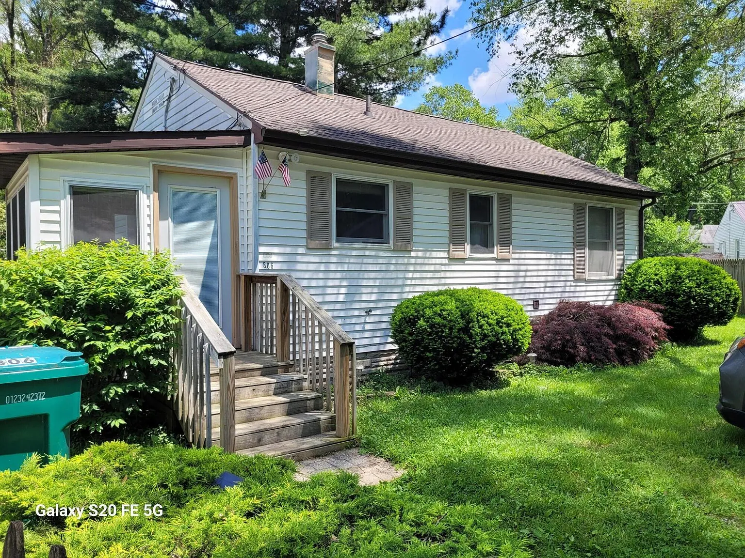 806 Kingsporte Ave photo 1