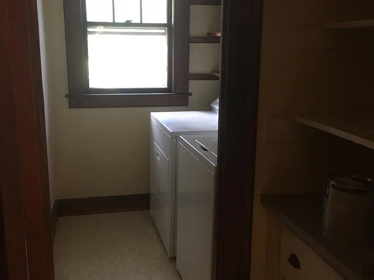 165 Crescent St #1 — Photo 15