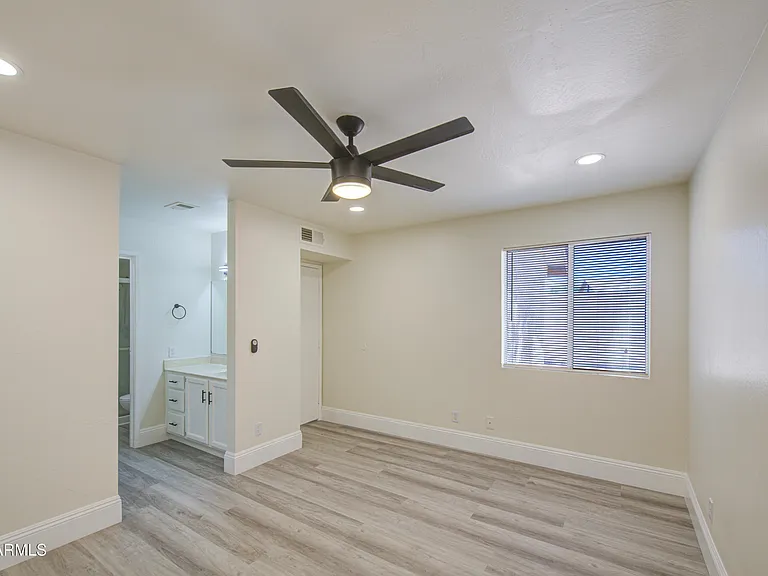 2019 W Lemon Tree Pl — Photo 27