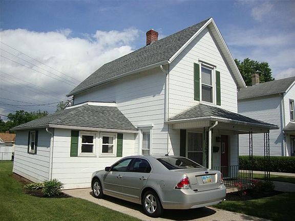 2nd image of 1137 Broadway